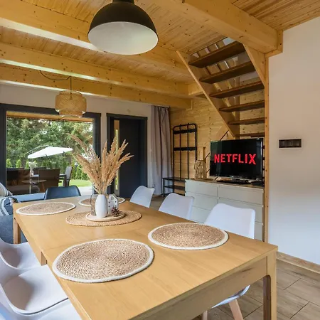 Domki Dream Home Z Tarasem I Ogrodem, Szybkim Wi-Fi 600Mb I Vod, Parking Free Ev Bad Altheide Exterior foto