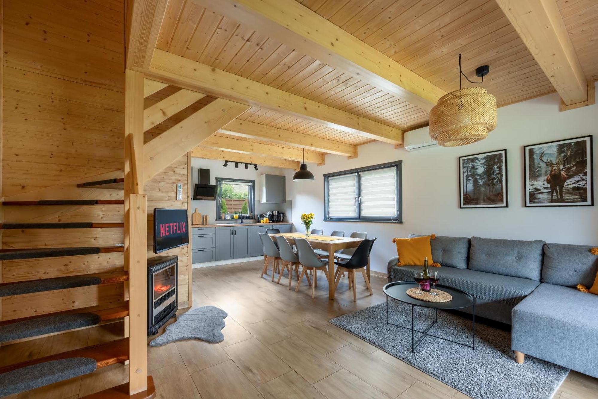 Dream Z Tarasem I Ogrodem, Szybkim Wi-fi 600mb I Vod, Parking Free Ev Holiday home Polanica-Zdroj